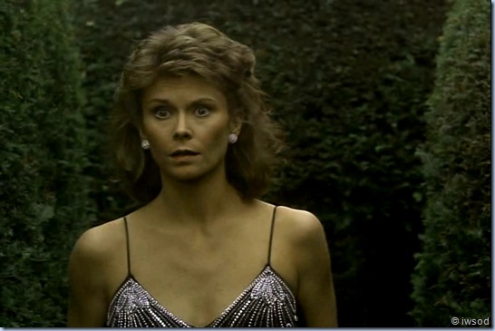 2.08 AFFAIR AT BROMFIELD HALL.avi_001588321