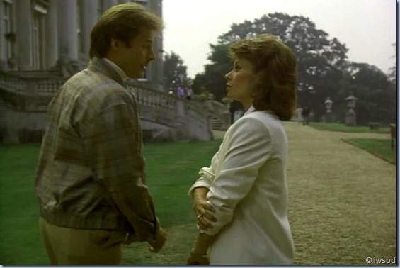 2.08 AFFAIR AT BROMFIELD HALL.avi_002097163