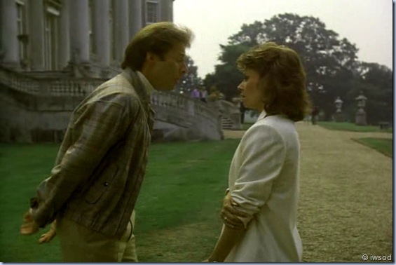 2.08 AFFAIR AT BROMFIELD HALL.avi_002098231