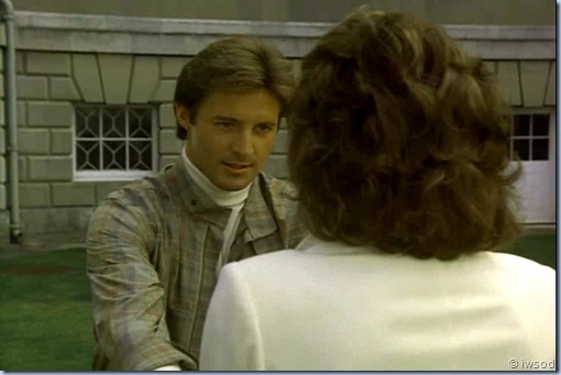 2.08 AFFAIR AT BROMFIELD HALL.avi_002122789