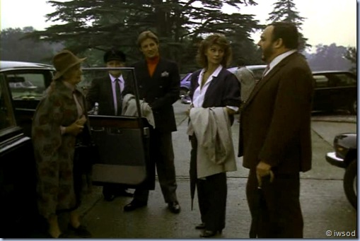 2.08 AFFAIR AT BROMFIELD HALL.avi_002611778