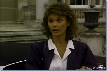 2.08 AFFAIR AT BROMFIELD HALL.avi_002656756