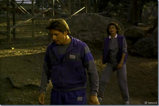 2.09 A CLASS ACT.avi_001013513