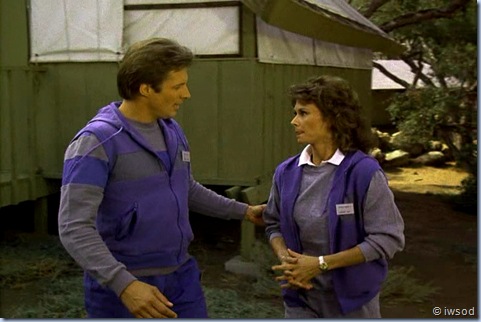 2.09 A CLASS ACT.avi_001110377