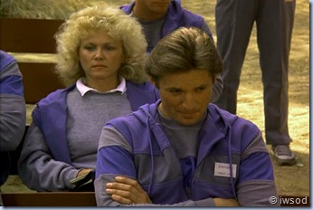 2.09 A CLASS ACT.avi_001198465