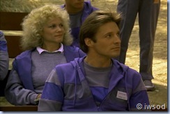 2.09 A CLASS ACT.avi_001227494