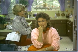 2.10 PLAYING POSSUM.avi_000312312