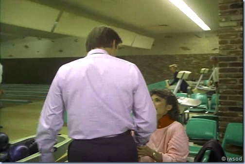 2.10 PLAYING POSSUM.avi_000606940