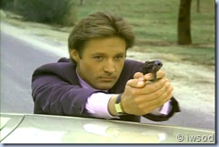 2.10 PLAYING POSSUM.avi_000735235