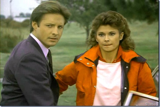 2.10 PLAYING POSSUM.avi_000772772