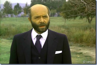 2.10 PLAYING POSSUM.avi_000780780