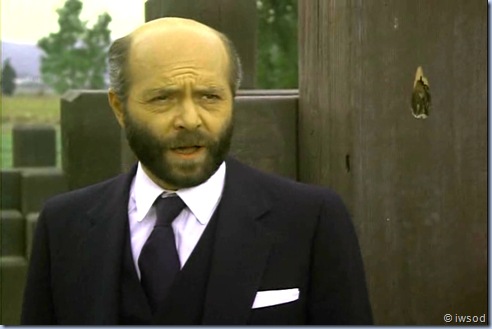 2.10 PLAYING POSSUM.avi_000818818