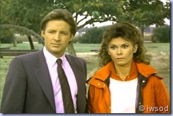 2.10 PLAYING POSSUM.avi_000885218