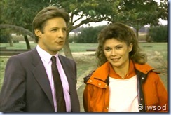 2.10 PLAYING POSSUM.avi_000943843