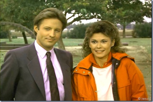 2.10 PLAYING POSSUM.avi_000947147