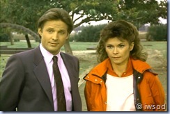 2.10 PLAYING POSSUM.avi_000959959