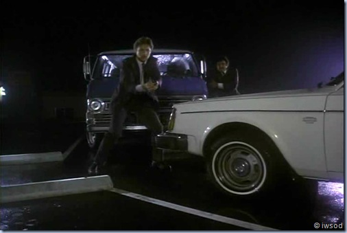 2.10 PLAYING POSSUM.avi_001403103