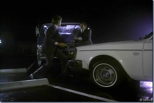 2.10 PLAYING POSSUM.avi_001405105