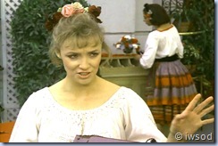 2.10 PLAYING POSSUM.avi_002076776