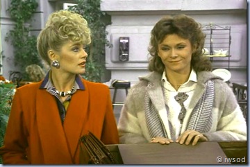 2.10 PLAYING POSSUM.avi_002104904