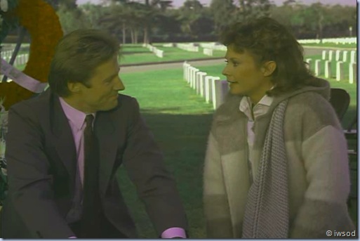 2.10 PLAYING POSSUM.avi_002689856