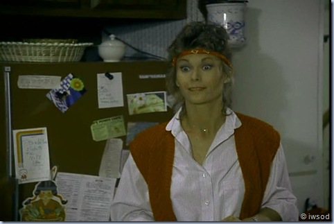 2.11 THE THREE FACES OF EMILY.avi_000285185