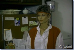 2.11 THE THREE FACES OF EMILY.avi_000324057