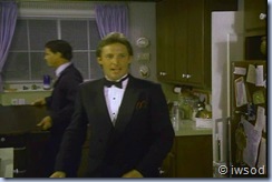 2.11 THE THREE FACES OF EMILY.avi_000921154