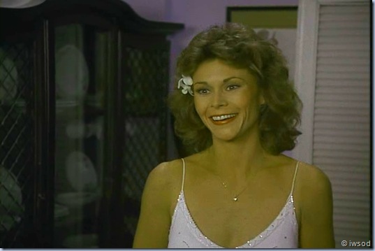 2.11 THE THREE FACES OF EMILY.avi_000976209