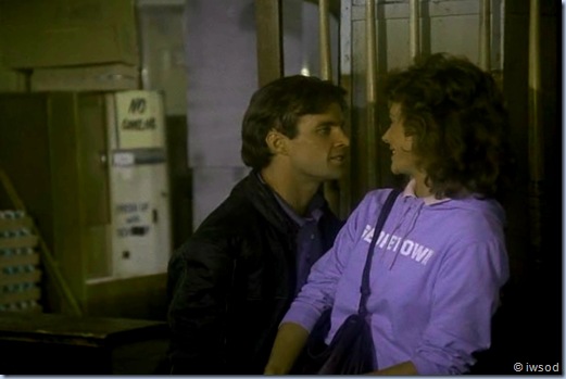 2.11 THE THREE FACES OF EMILY.avi_002236169