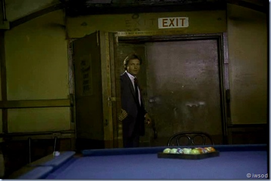 2.11 THE THREE FACES OF EMILY.avi_002357791