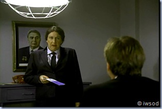 2.11 THE THREE FACES OF EMILY.avi_002521454