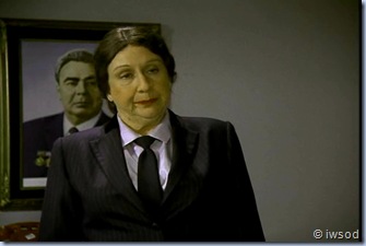 2.11 THE THREE FACES OF EMILY.avi_002530463