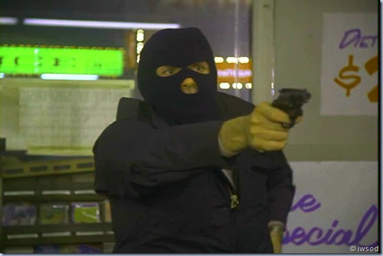 2.11 THE THREE FACES OF EMILY.avi_002600934