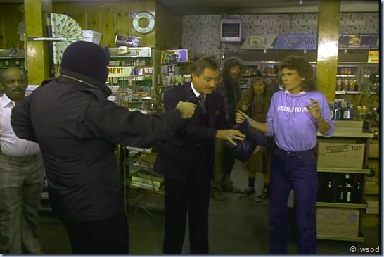 2.11 THE THREE FACES OF EMILY.avi_002606139