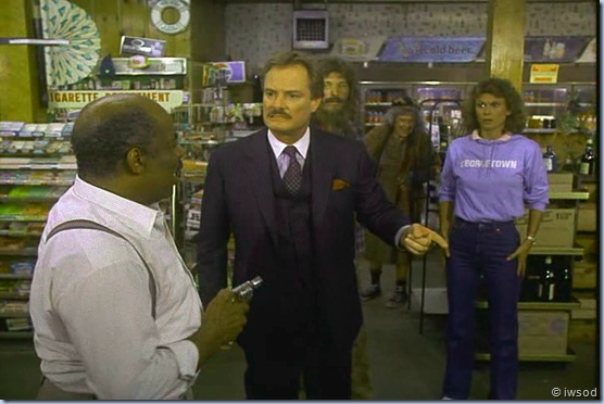 2.11 THE THREE FACES OF EMILY.avi_002622355