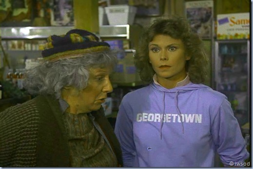 2.11 THE THREE FACES OF EMILY.avi_002656389