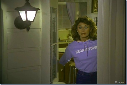 2.11 THE THREE FACES OF EMILY.avi_002807474