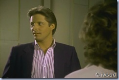 2.12 SHIP OF SPIES.avi_001103503