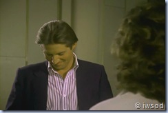 2.12 SHIP OF SPIES.avi_001105238