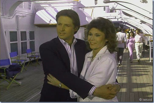 2.12 SHIP OF SPIES.avi_001241675