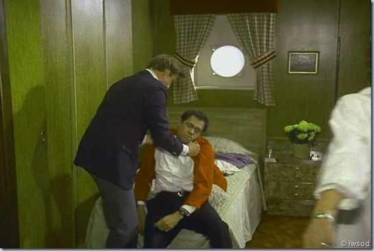 2.12 SHIP OF SPIES.avi_001330296