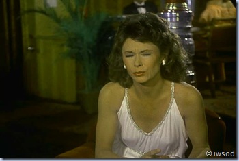 2.12 SHIP OF SPIES.avi_001492959