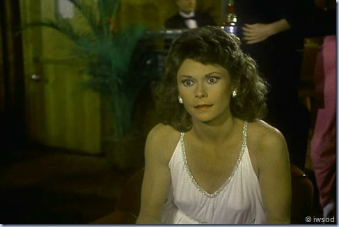 2.12 SHIP OF SPIES.avi_001606072