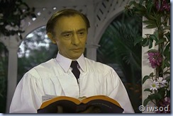 2.12 SHIP OF SPIES.avi_001890357