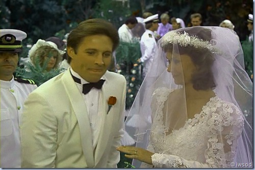 2.12 SHIP OF SPIES.avi_001915248