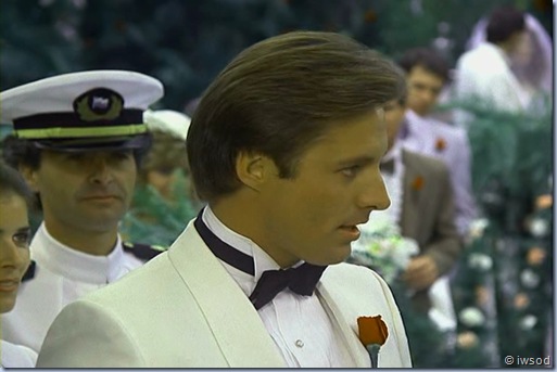 2.12 SHIP OF SPIES.avi_001926926