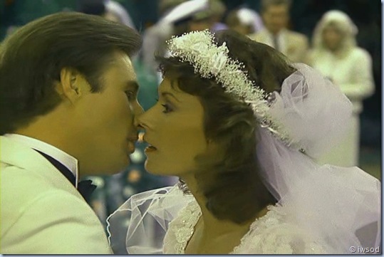 2.12 SHIP OF SPIES.avi_001947414