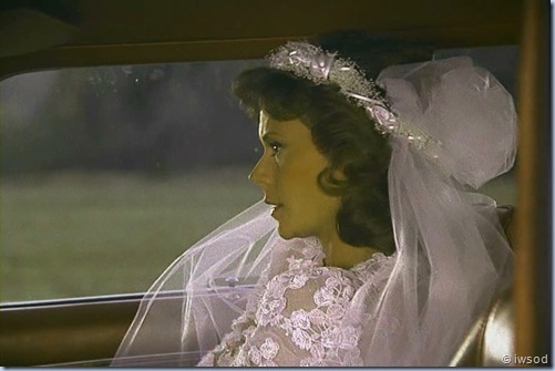 2.12 SHIP OF SPIES.avi_002402335