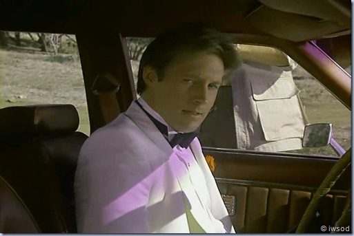 2.12 SHIP OF SPIES.avi_002424224